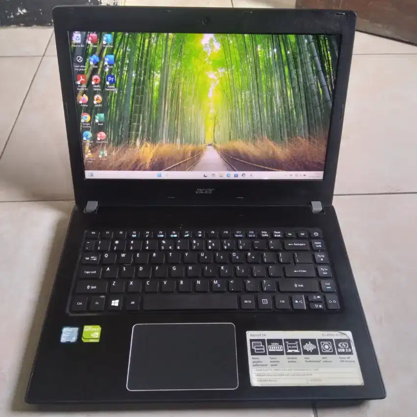 Acer E5 i5-7200U Ram16 ssd512 Nvidia Gforce 940MX ddr5