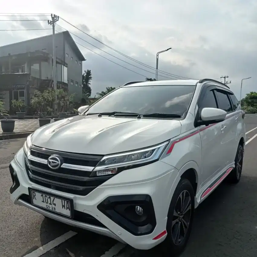 Terios R Custom putih R