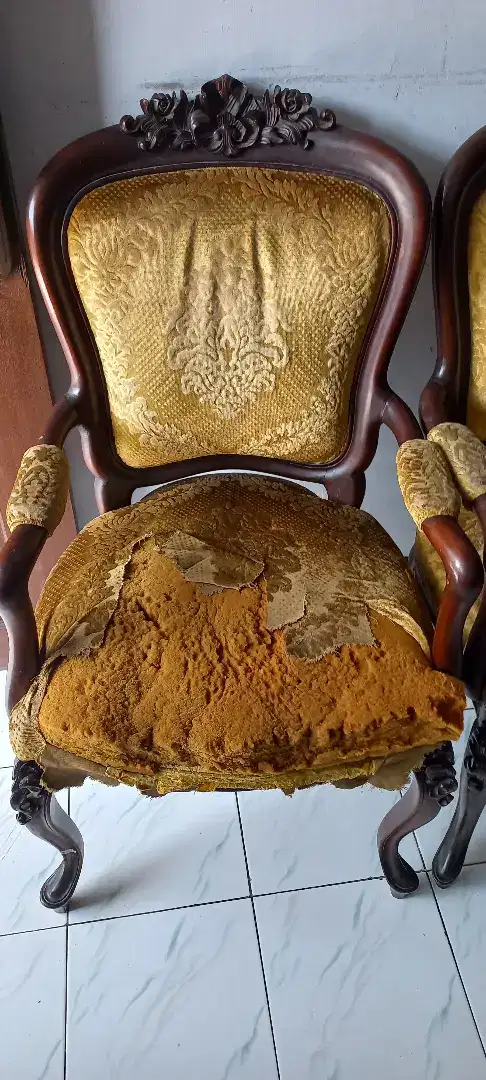 Kursi Jati ukir