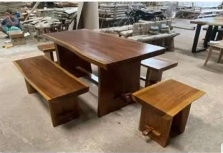 Meja Kayu Trembesi Utuh utk Meja Makan/ Meja Resto/ Meja Kerja/Kantor