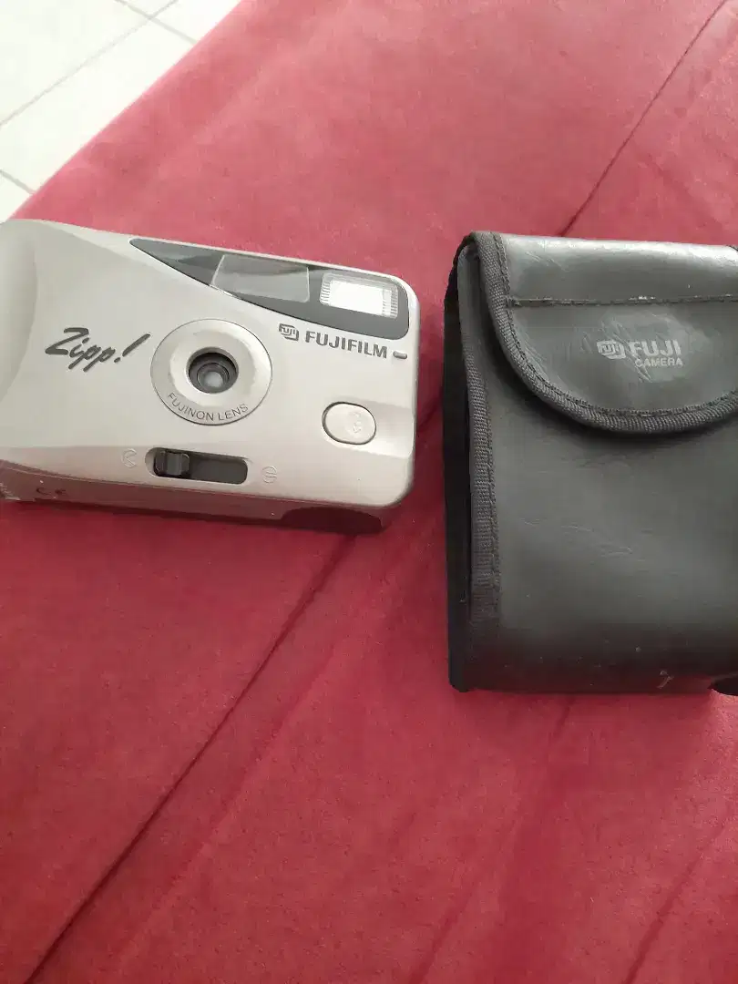 Kamera Jadul MERK FUJI FILM ZIPP!
