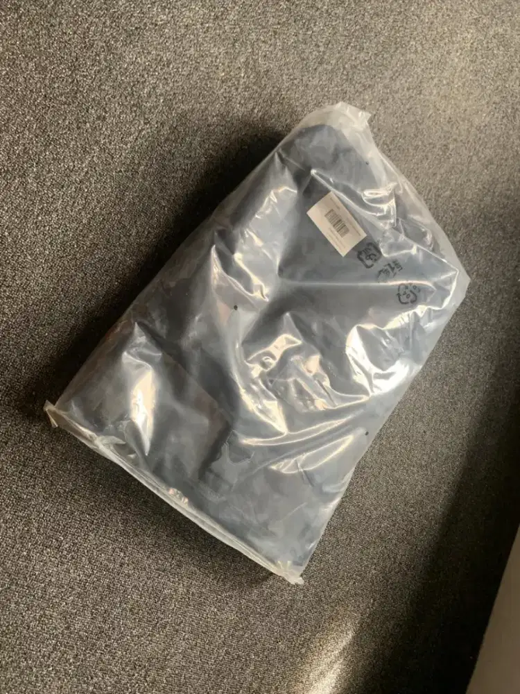 TAS LAPTOP ASUS TUF MASIH SEGEL (CUMA BISA COD)