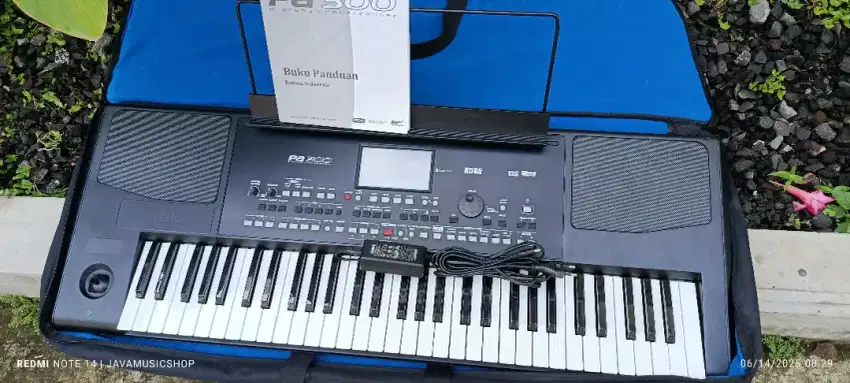 KORG PA300 mulusss banget