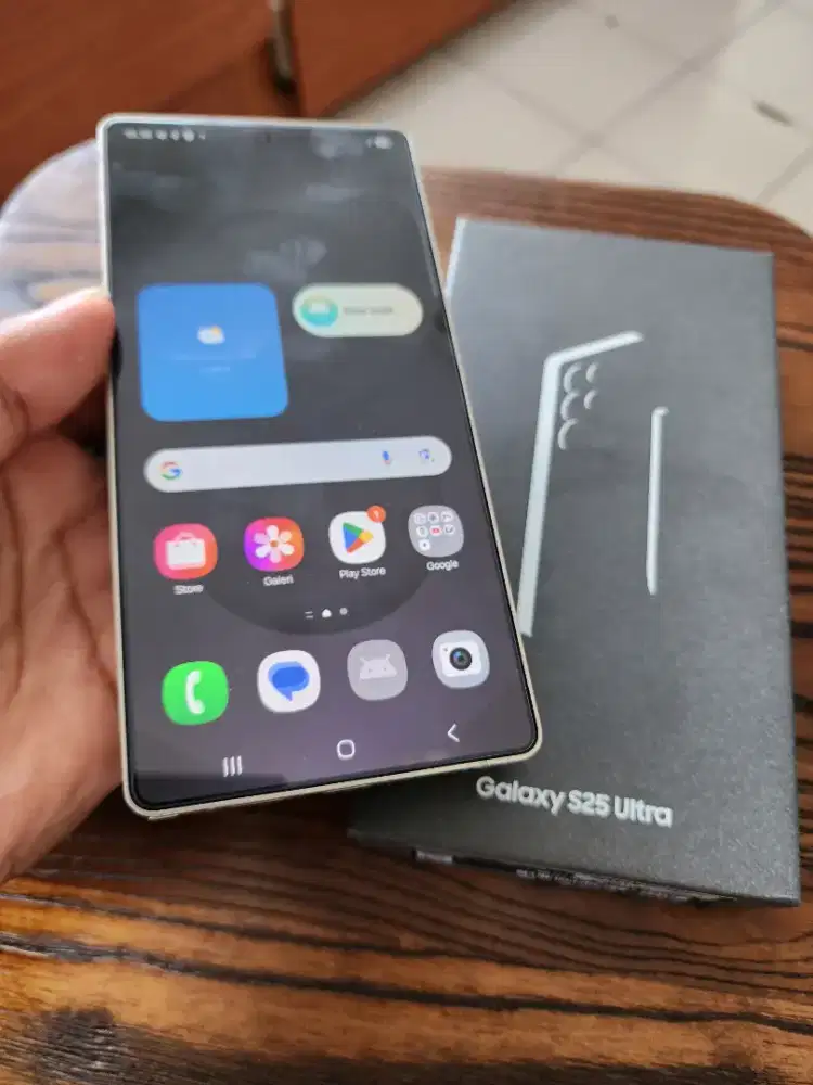 SAmSUNG GAKAXY S25 ULTRA RAM12/256GB sein