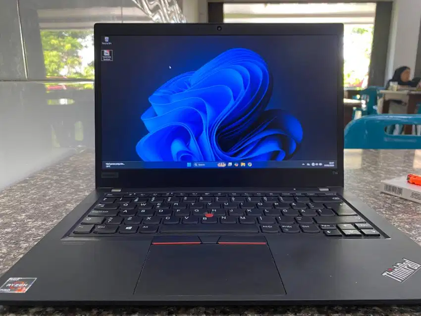 Lenovo ThinkPad T14 Gen 1 AMD Ryzen 7 Kondisi Mulus