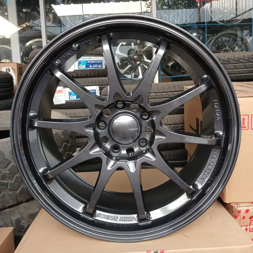 Rays ce28 ring 18x8,5 pcd 5x114,3 ET 38 promo murah 4pcs