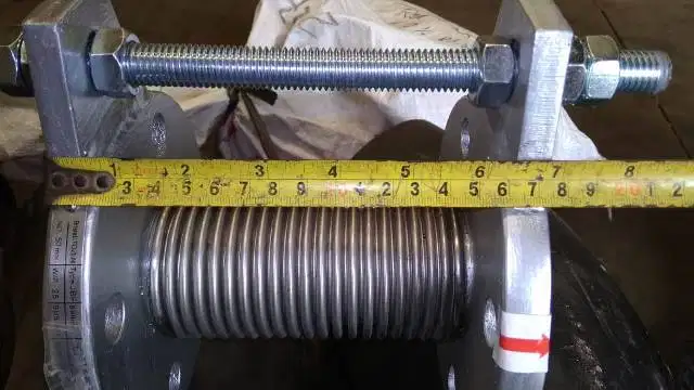 JUAL FLEXIBLE , EXPANTION JOINT  BISA CUSTOM TERDEKAT SURABAYA