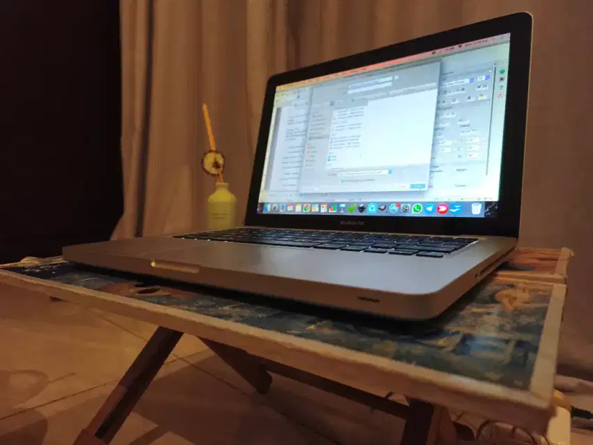 Laptop macbook apple md101 2011