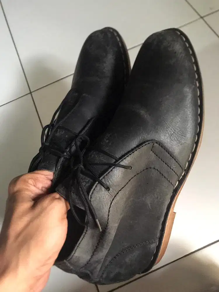 sepatu pantopel kulit