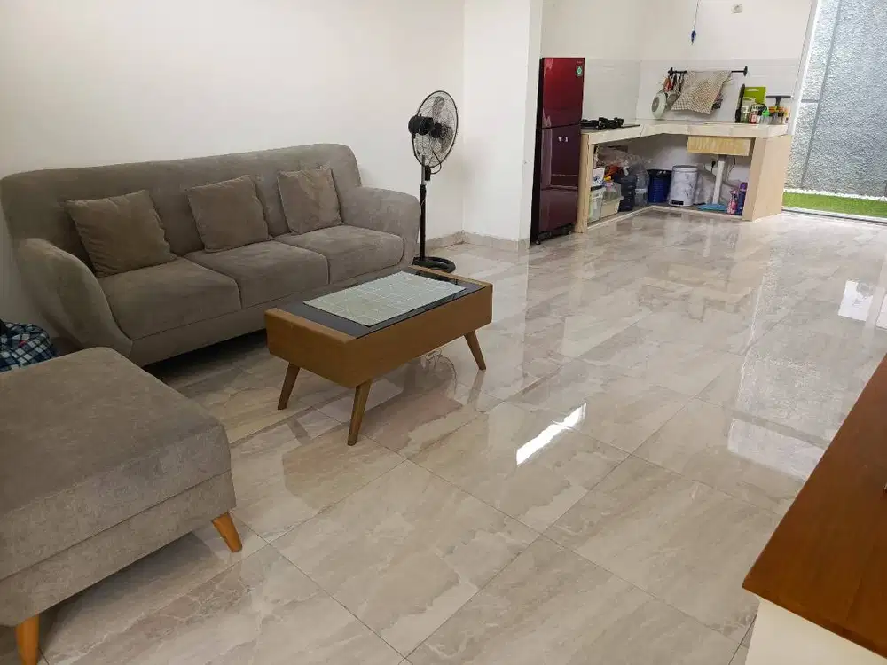 Dijual Rumah Asri dalam Cluster Dekat Akses Tol di Jatikramat Bekasi