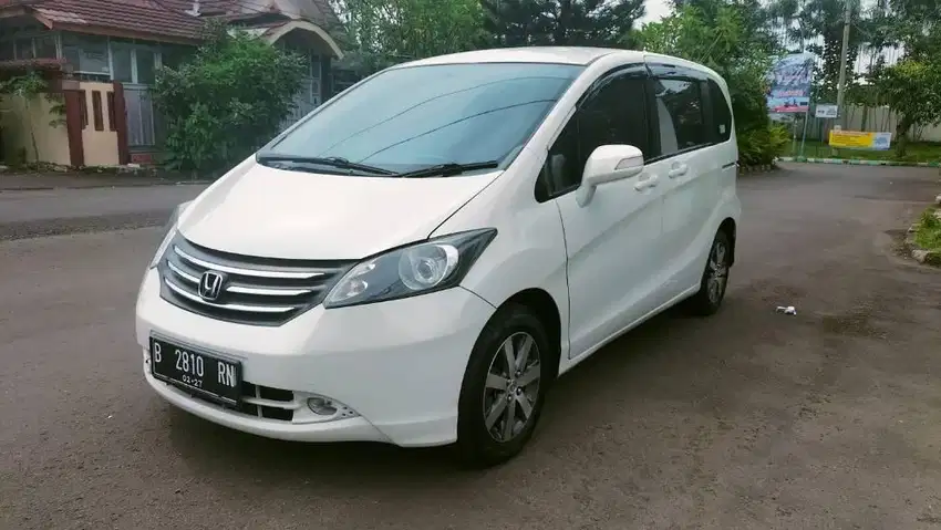 Freed PSD 2011 Dp 12jt