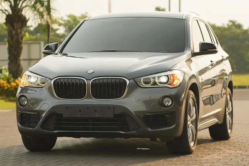 Bergaransi! BMW X1 F48 Sport Mineral Grey 2016 c200 320i x3 gla200