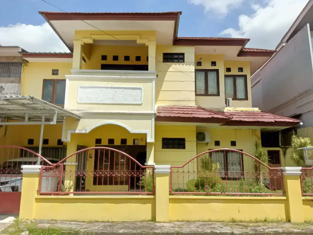 Dijual Rumah Siap Huni elegan – Lokasi Strategis di Pontianak