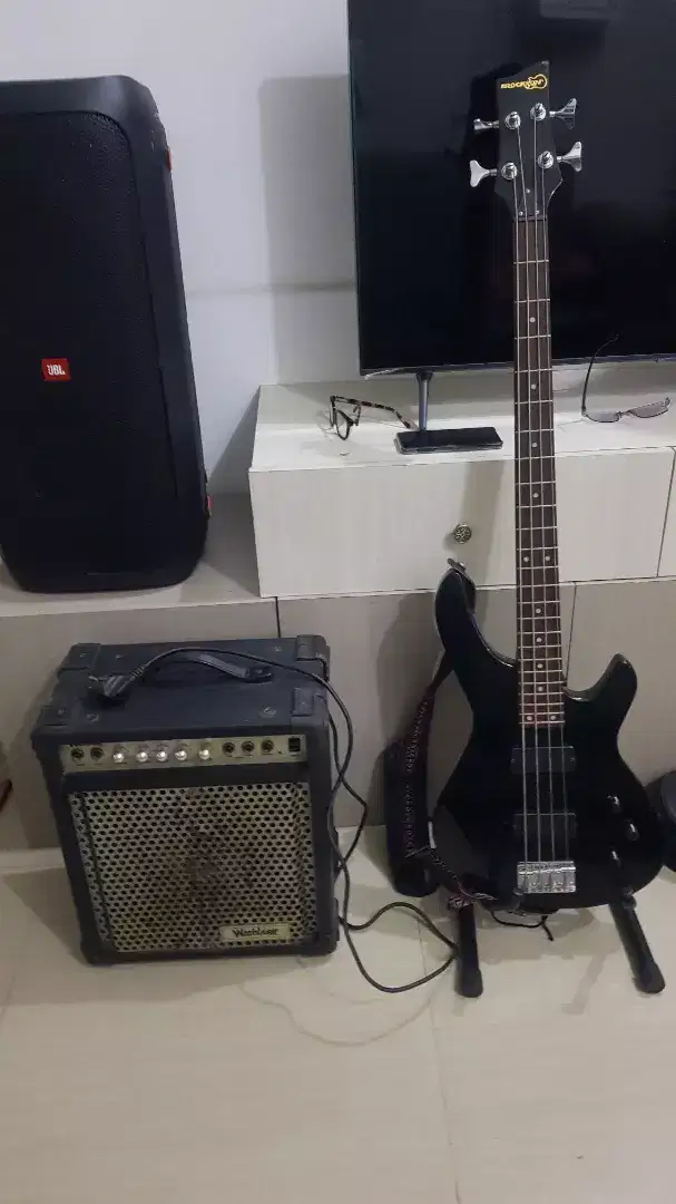 Bass  dan Ampli sepaket