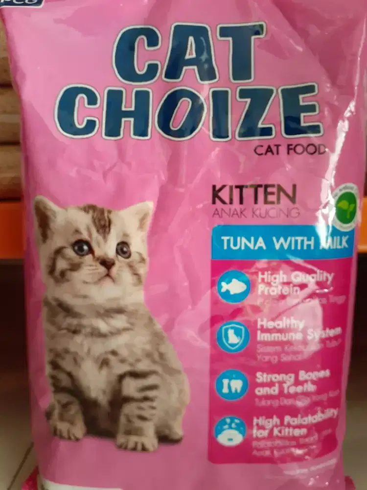 Makanan kucing merek cat choize kitten 20 kg