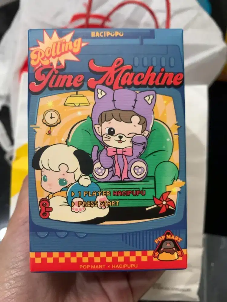 HACIPUPU Rolling Time Machine - Series Figure Piggy Traveller