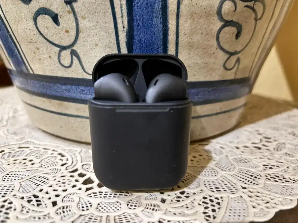 TWS (True Wireless Stereo) inPods 12