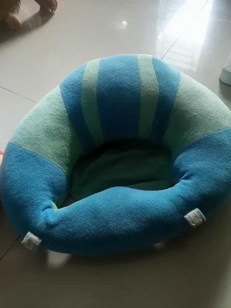 Sofa Bayi untuk belajar duduk
