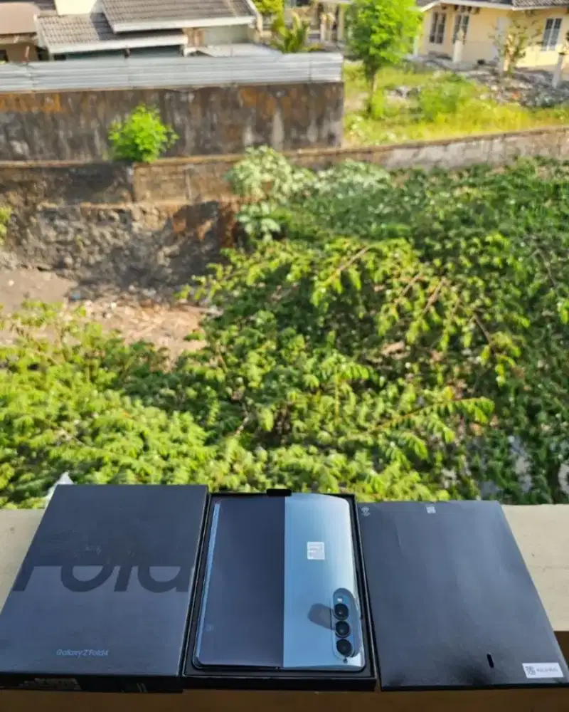 Samsung Z Fold 4 12/256 GB 5G Kondisi Mulus Istimewa