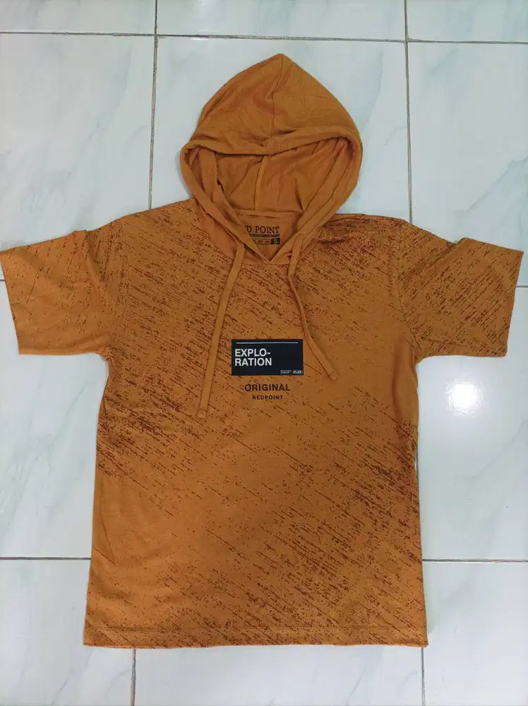 Hoodie Lengan Pendek Pria - Cokelat