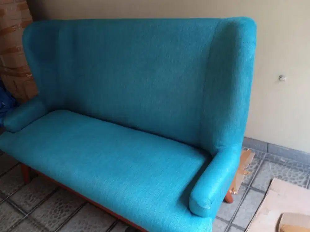 Sofa - Dining chair table