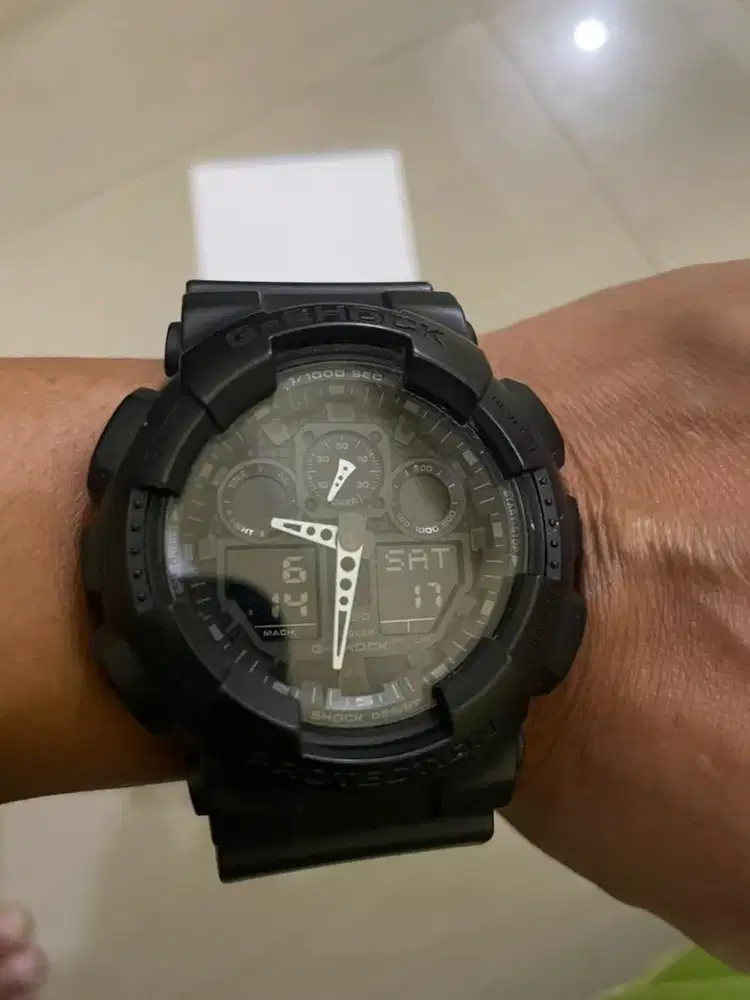 Jam Casio G-Shock GA-100-1A1DR