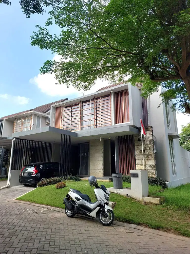 Rumah Hook Cantik di Citra Grand Mutiara