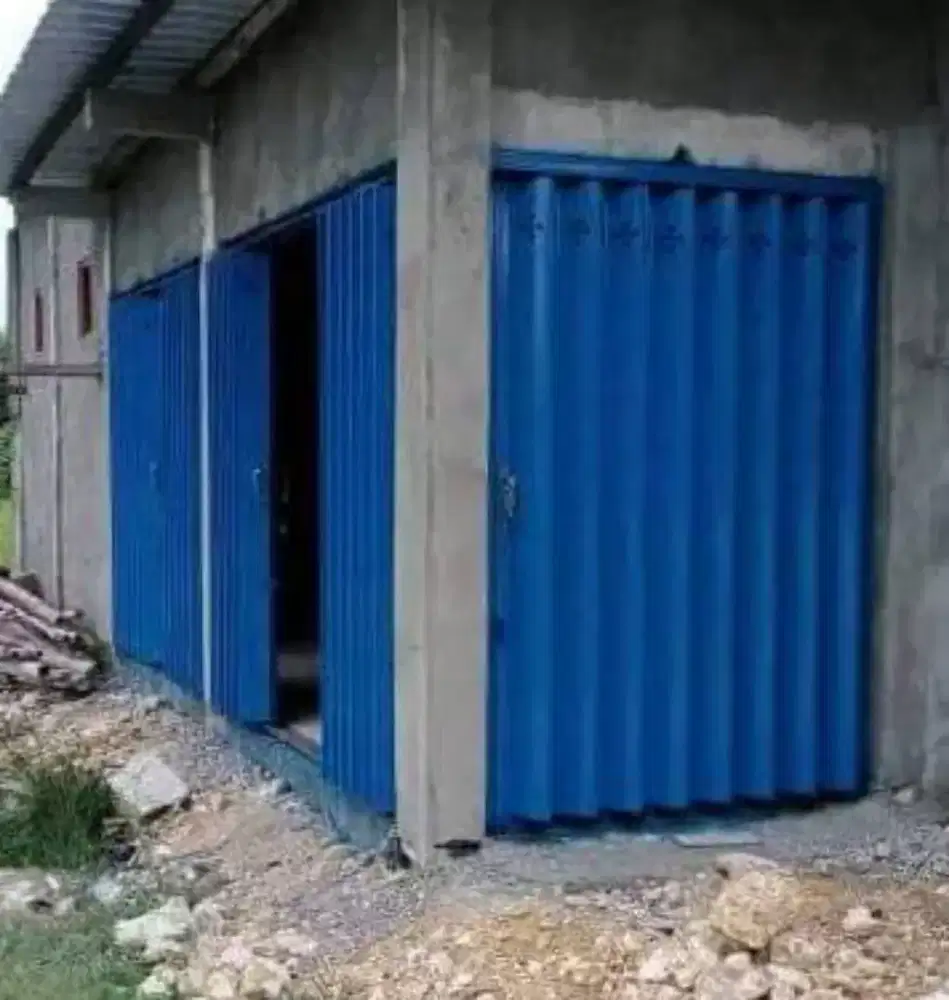 Rolling door folding gate