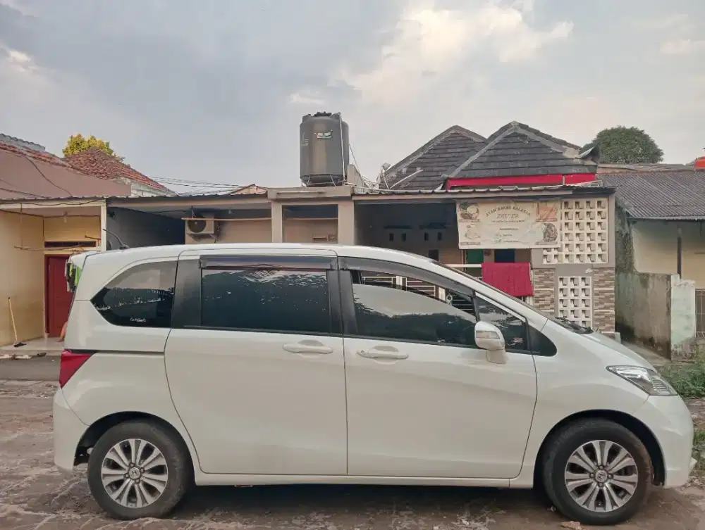 Cari pekerjaan sebagai Driver