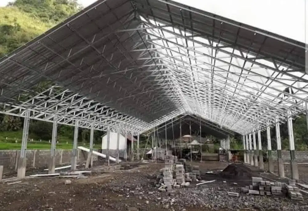 BAJA RINGAN TERPASANG 07575 DAN PLAFON PVC TERPASANG