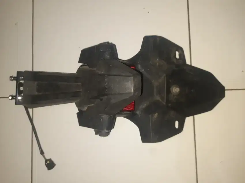 Spakbor belakang CBR 150R facelift