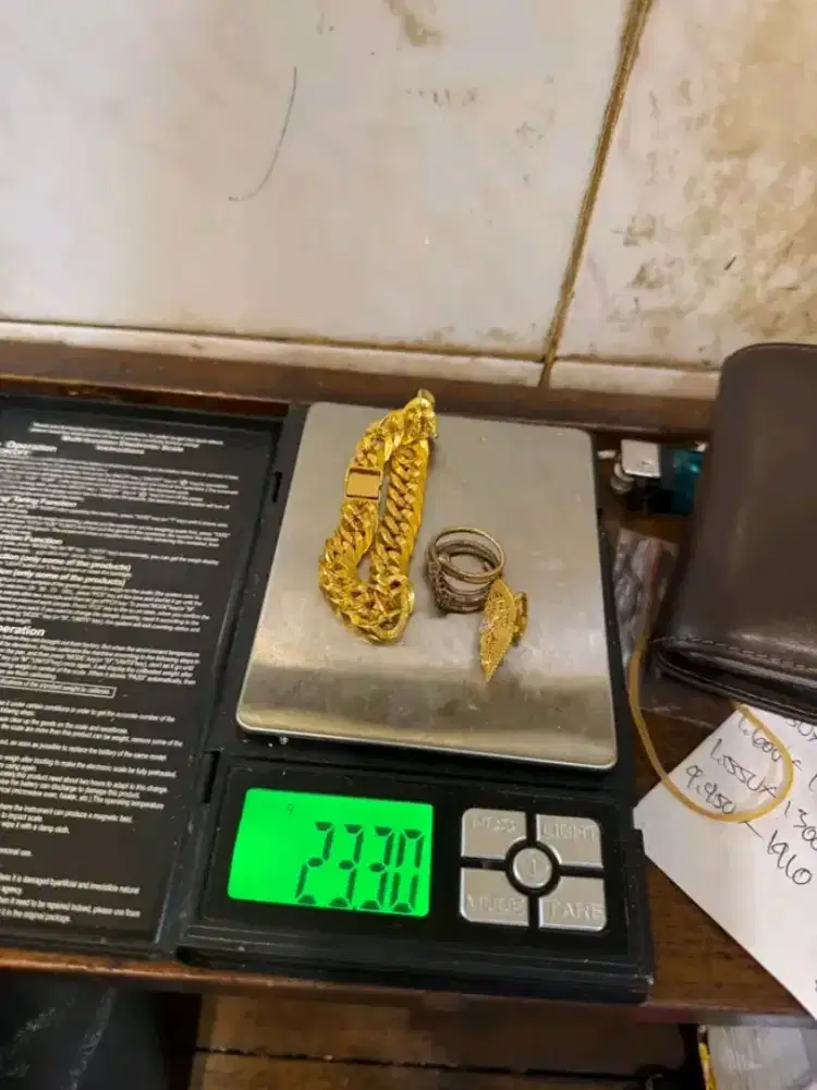 Terima emas tanpa surat