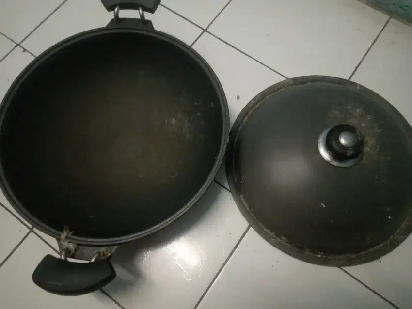 Kuali templon besar