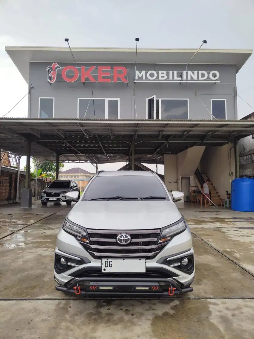 Toyota Rush 1.5 GR AT, 2022