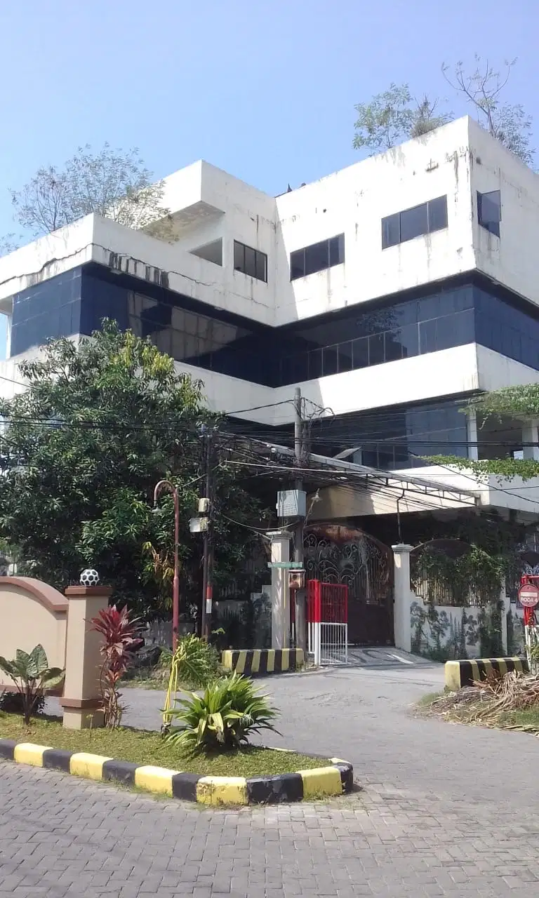 Lebak indah jaya 5lt ex mess dan kantor
