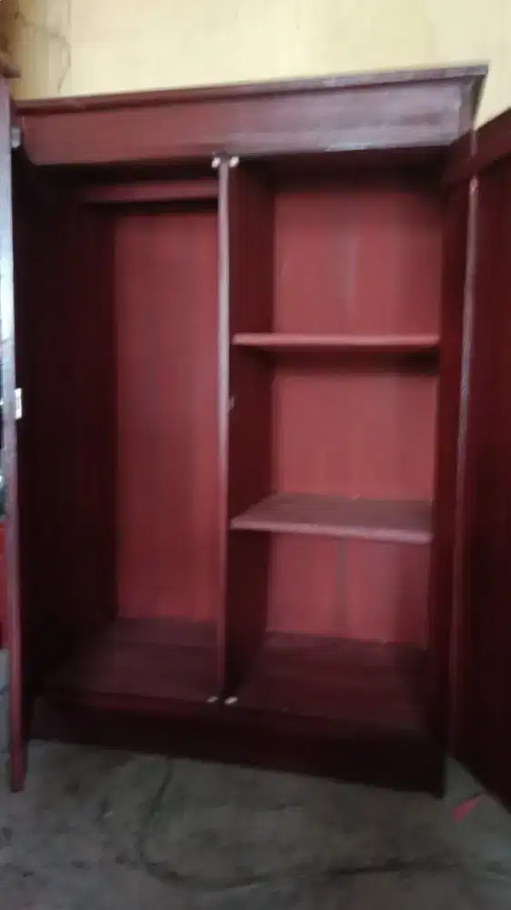 Lemari kayu cocon anak cos