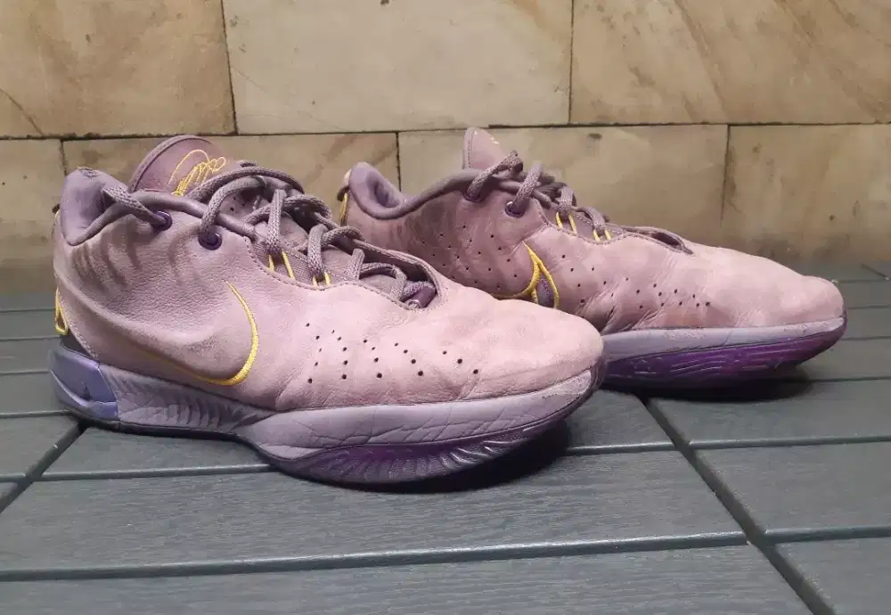 Sepatu Lebron 21 Purple (ORI)