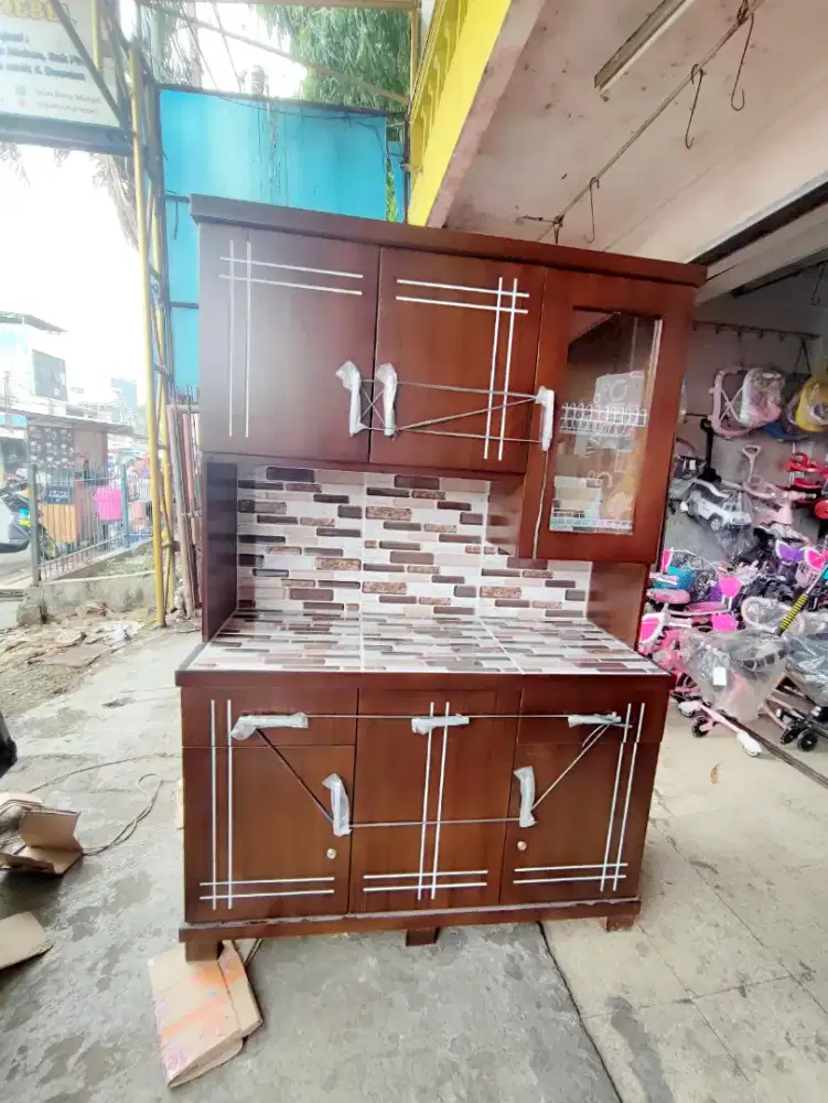 Lemari dapur 3 pintu kunci