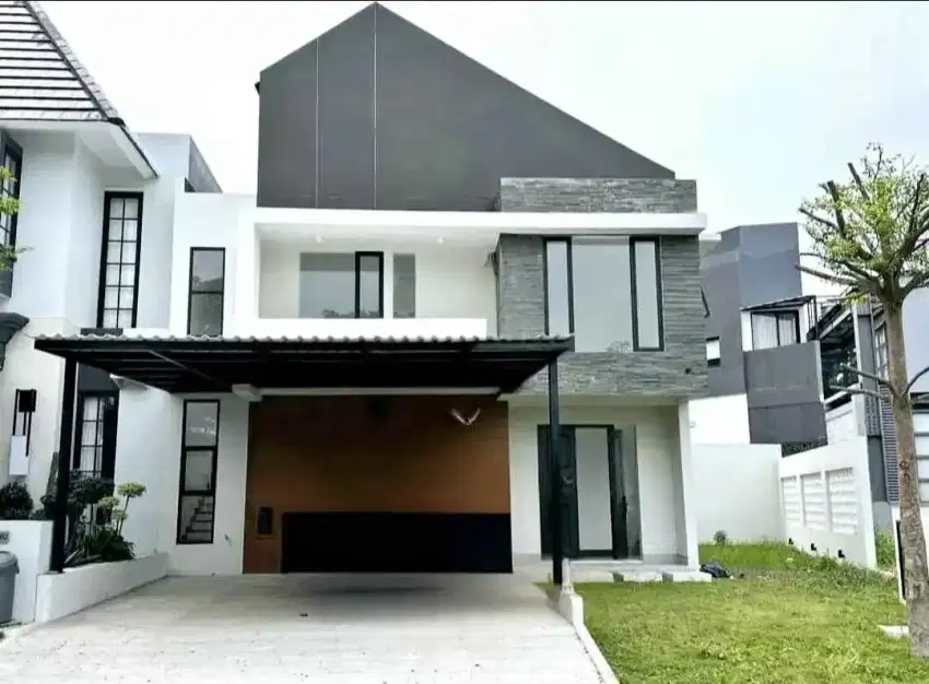 RUMAH MEWAH CITRA GRAND SAMBIROTO TENGAH KOTA SEMARANG