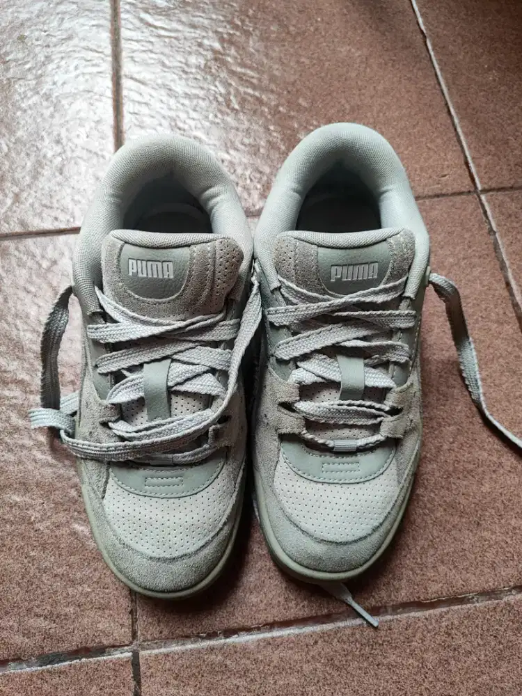 Sepatu PUMA 180 Perf Grey White Size 41