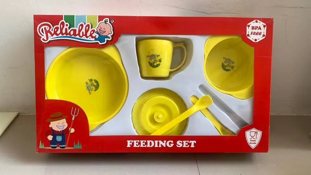 Set alat makan bayi