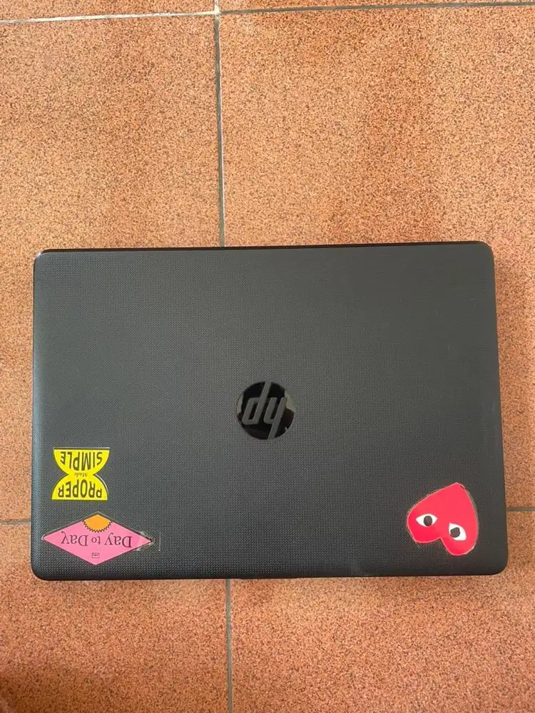 Laptop Hp type DA105282