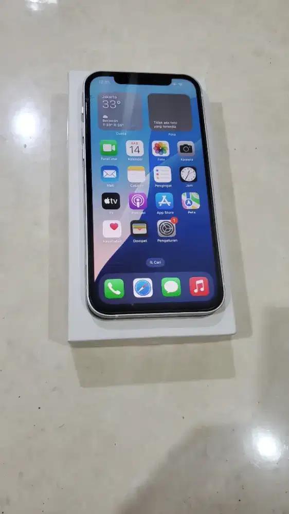 Apple Iphone 12 white 64