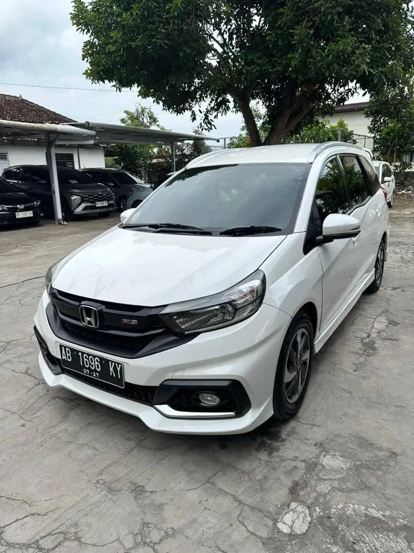 Mobilio RS cvt 2017 asli ab