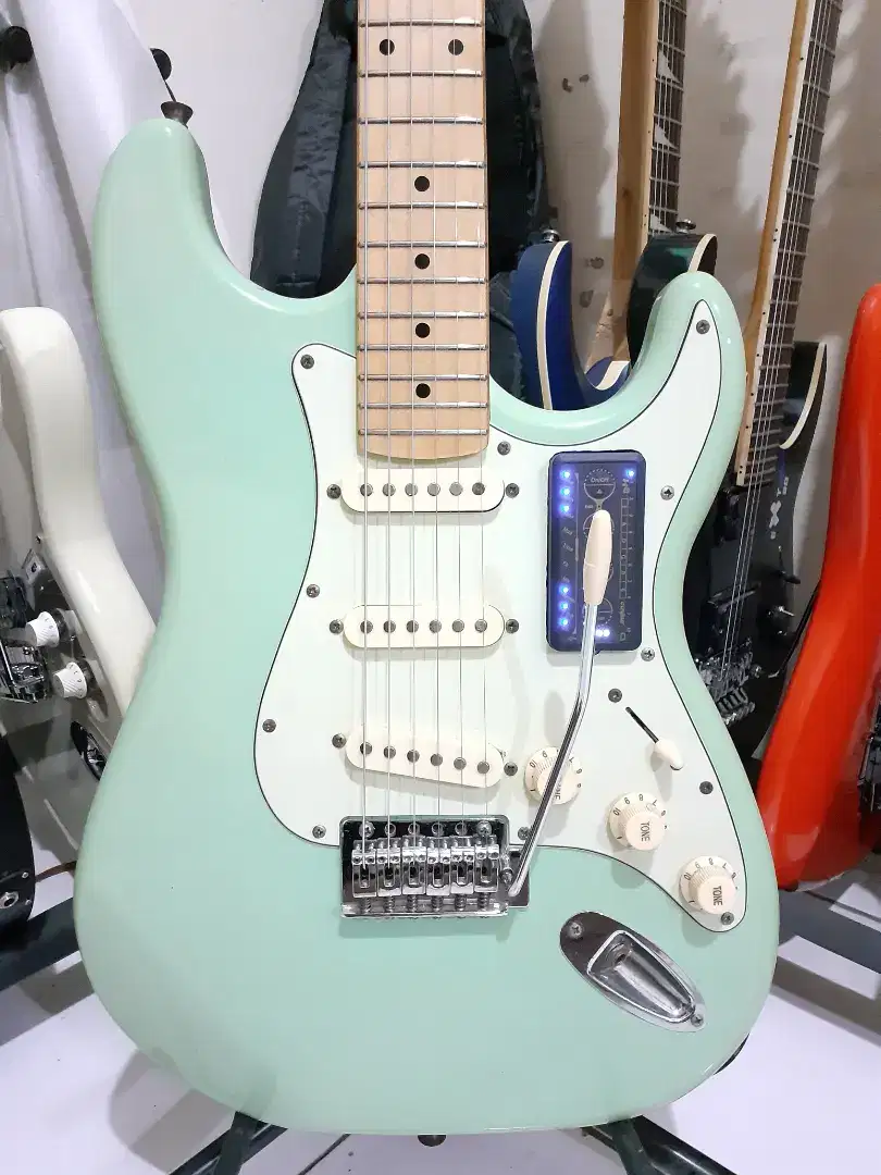 Legacy Stratocaster 4 in 1