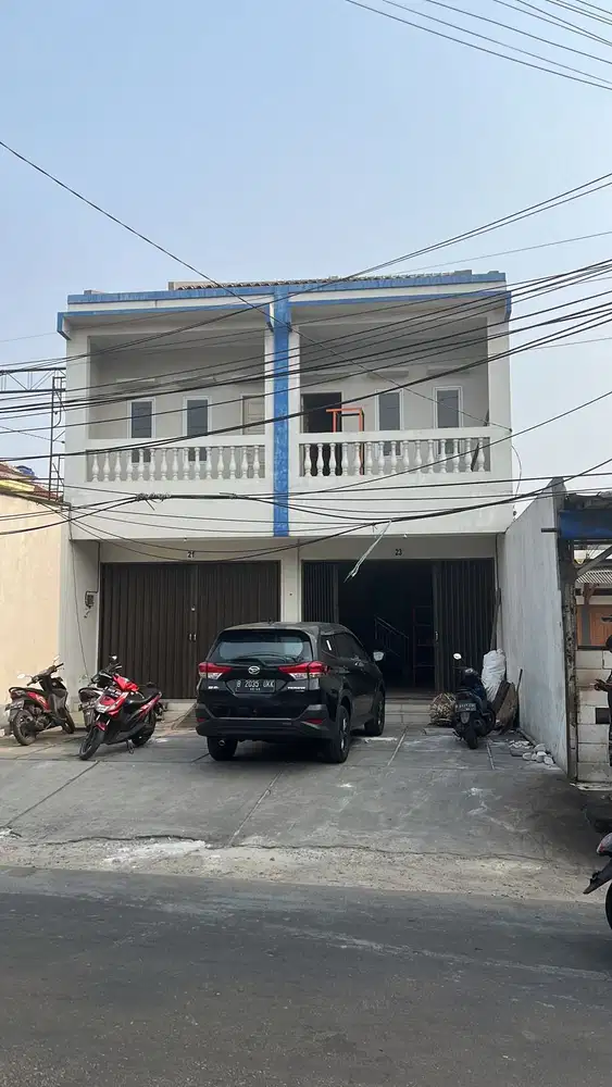 Dijual/sewa Ruko gandeng 2.5 lantai di jl Raya duri kosambi, jakbar
