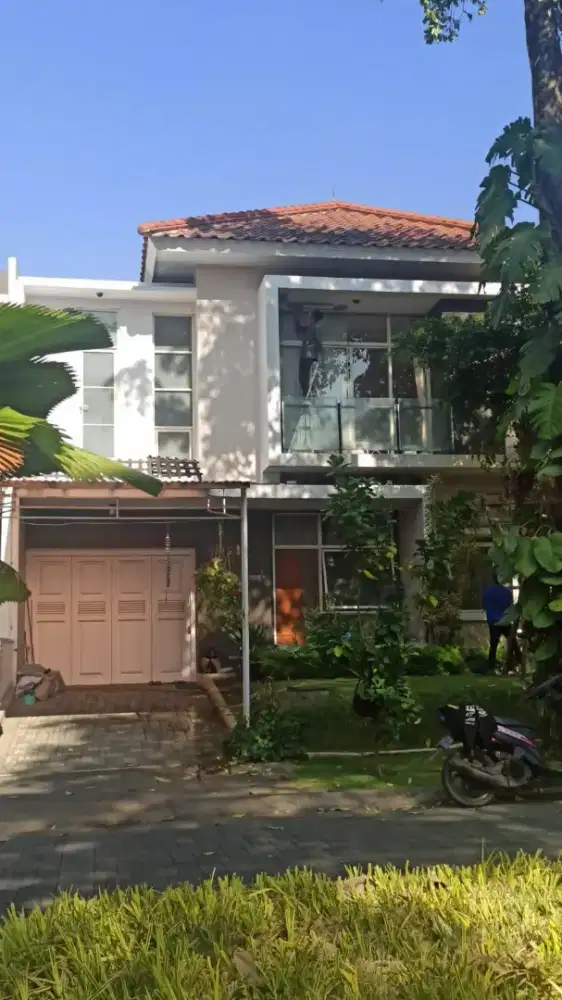 Jual Rumah Cantik & Asri Di Mayangsunda Kota Baru Parahyangan Bandung