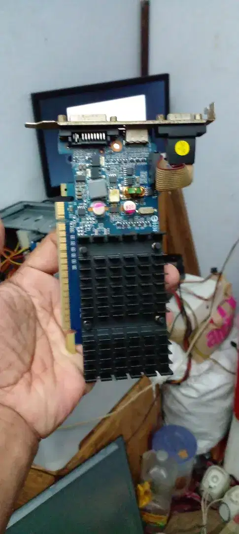 Vga Gt210 DDR3 1.GB