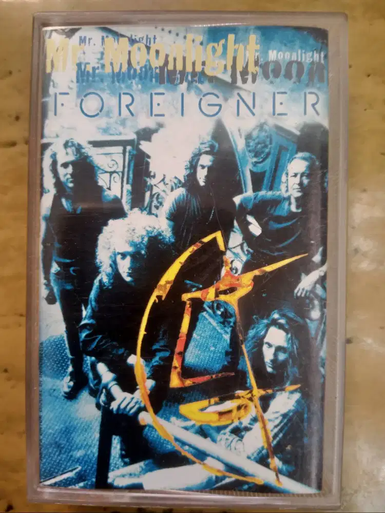 Jual kaset pita musik band Foreigner