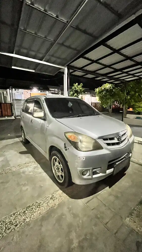 Daihatsu Xenia 2008 Bensin